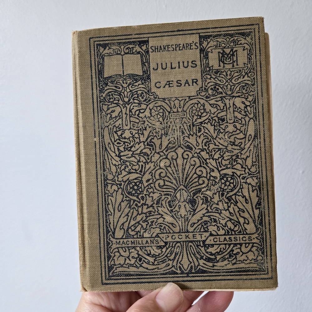 Vintage 1907 Shakespeare's Julius Caesar Book